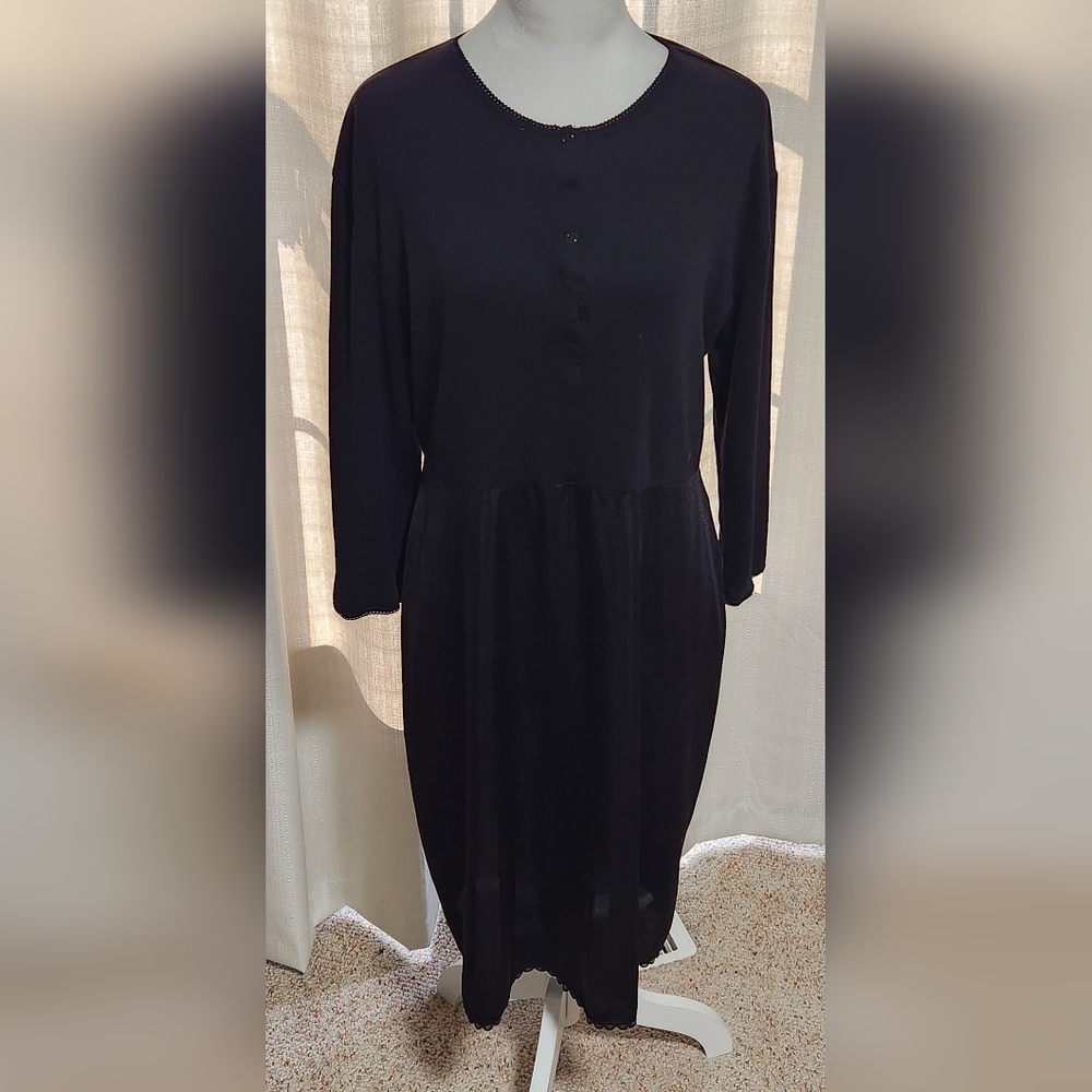 Chic Black Henley Long Sleeve Midi Slip Dress